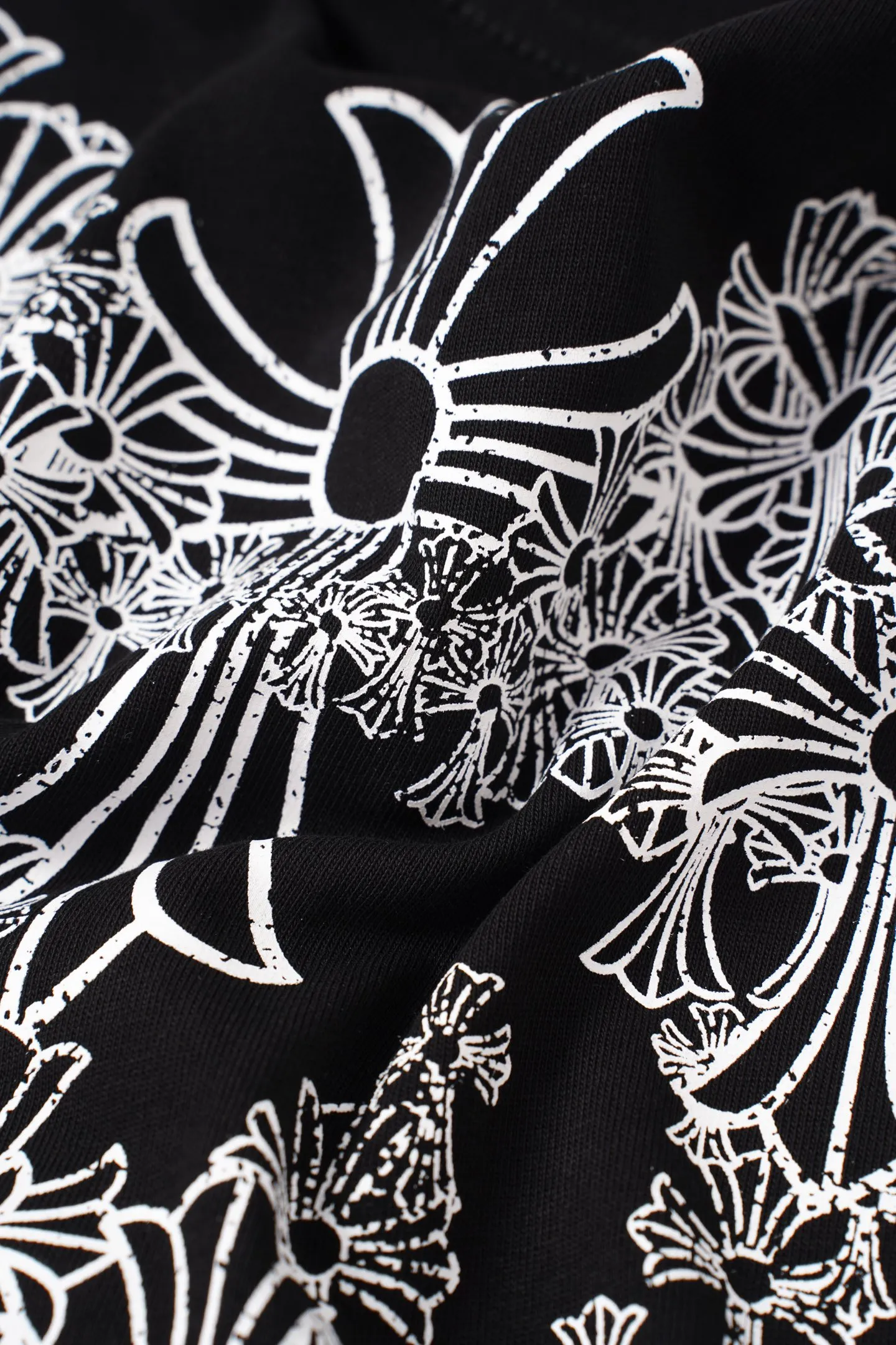 90 CH T 26 ， ， ， Same Style ， ， ， ， Same Style。 ：Black White Size：S M L XL